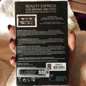 Anastasia Beverly Hills Makeup - Anastasia Brow Kit Anastasia Beverly Hills Makeup - Anastasia Brow Kit